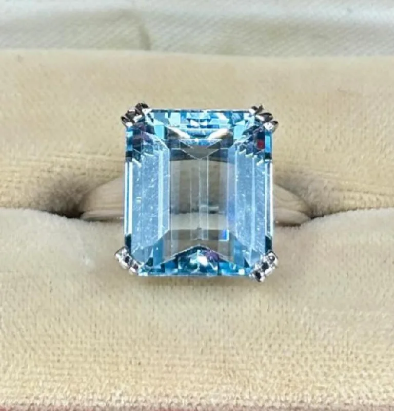 1950s Emerald Cut Aquamarine Ring