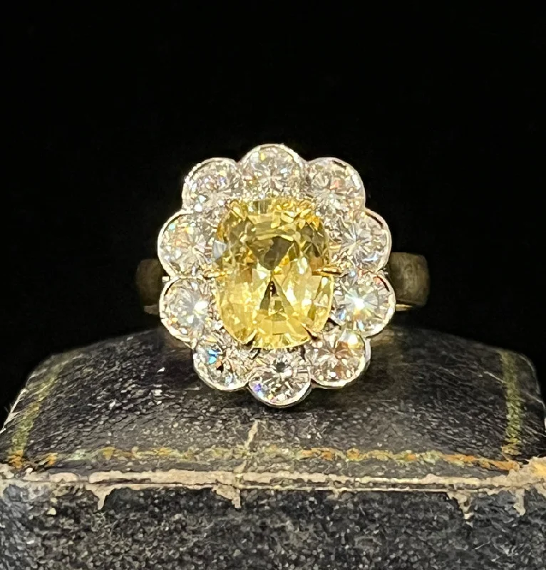 Yellow 3.61ct Sapphire Oval Cluster Ring