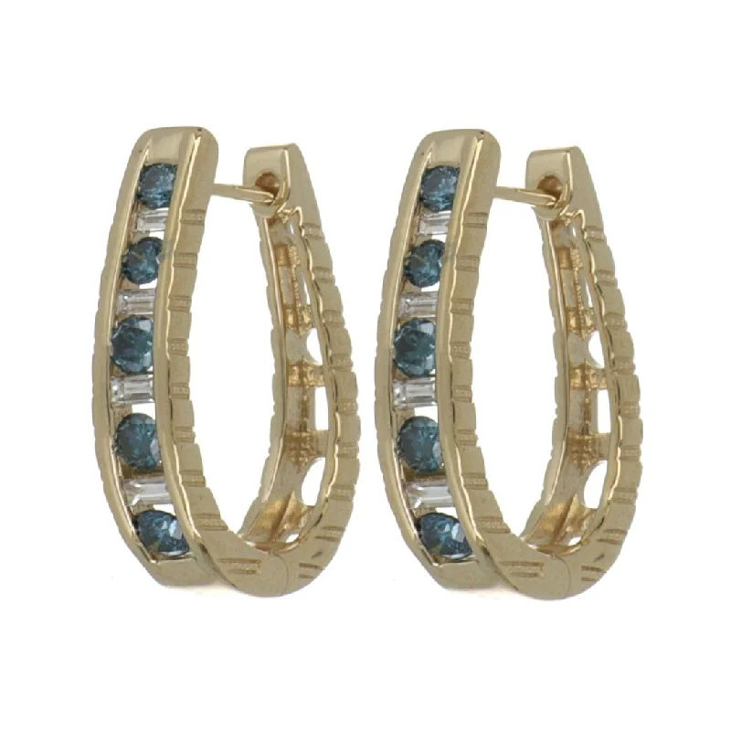 Blue Diamond Earrings (Blue Diamond 0.54 cts. White Diamond 0.2 cts.)