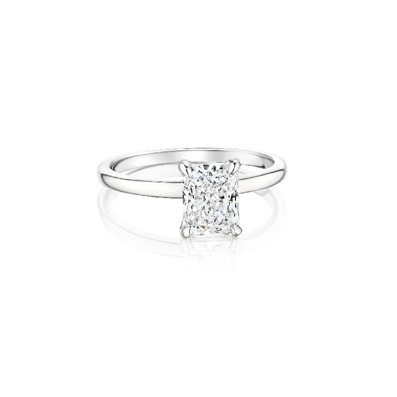 Fink's Exclusive Radiant Cut Diamond Solitaire Ring in Platinum