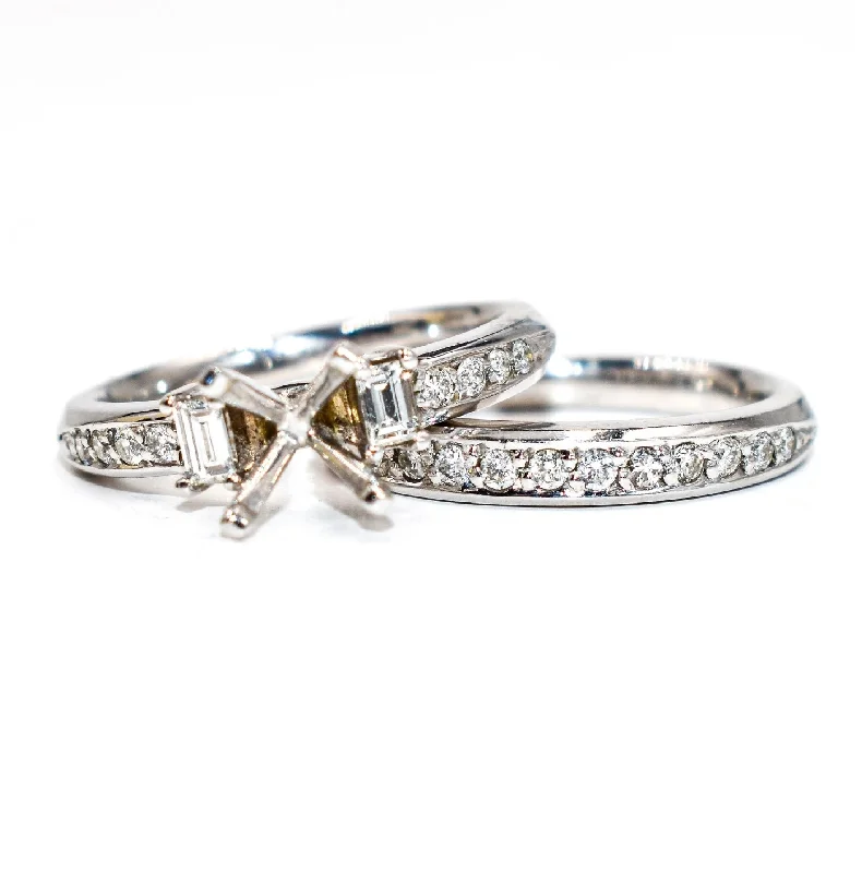 Round & Baguette Diamond Wedding Set