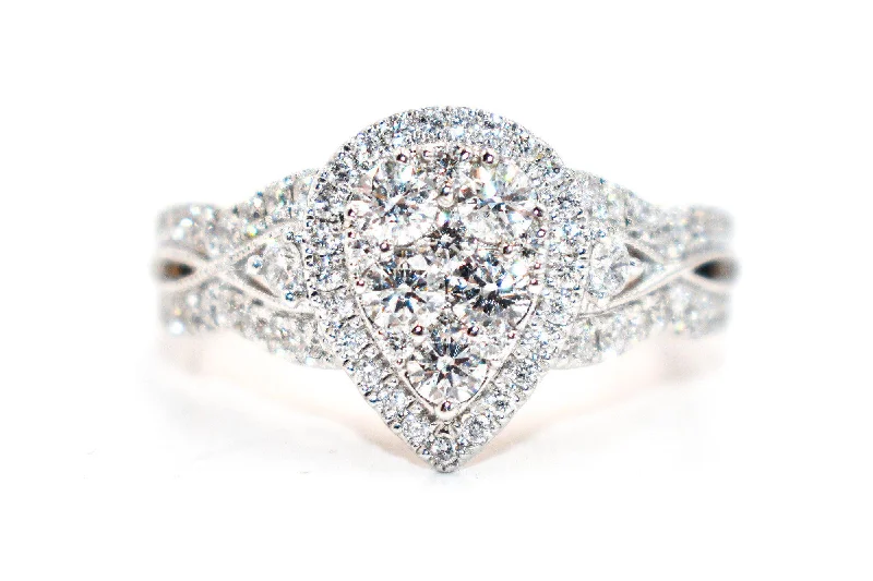 Round Diamond Pear Cluster Ring