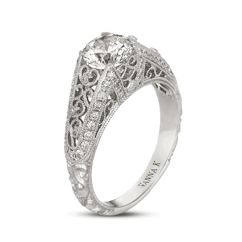 18K White Gold Diamond Engagement Ring