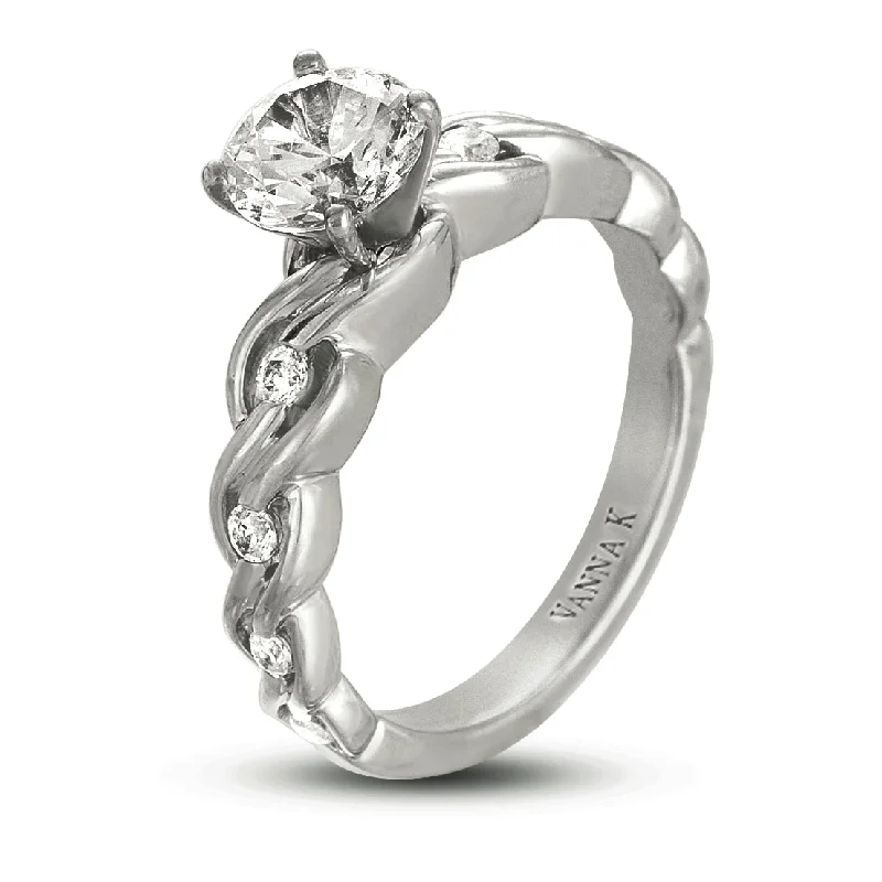 18K White Gold Diamond Engagement Ring