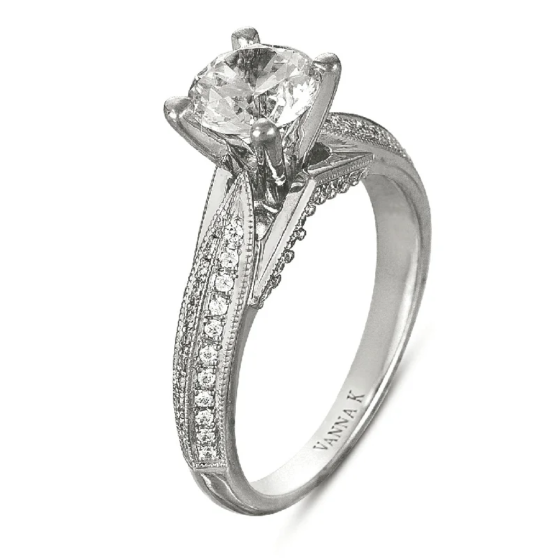 18K White Gold Diamond Engagement Ring