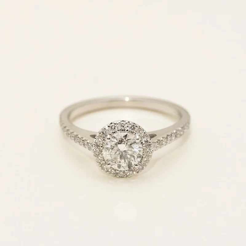 Diamond Halo Engagement Ring in 14kt White Gold (1 1/4ct tw)