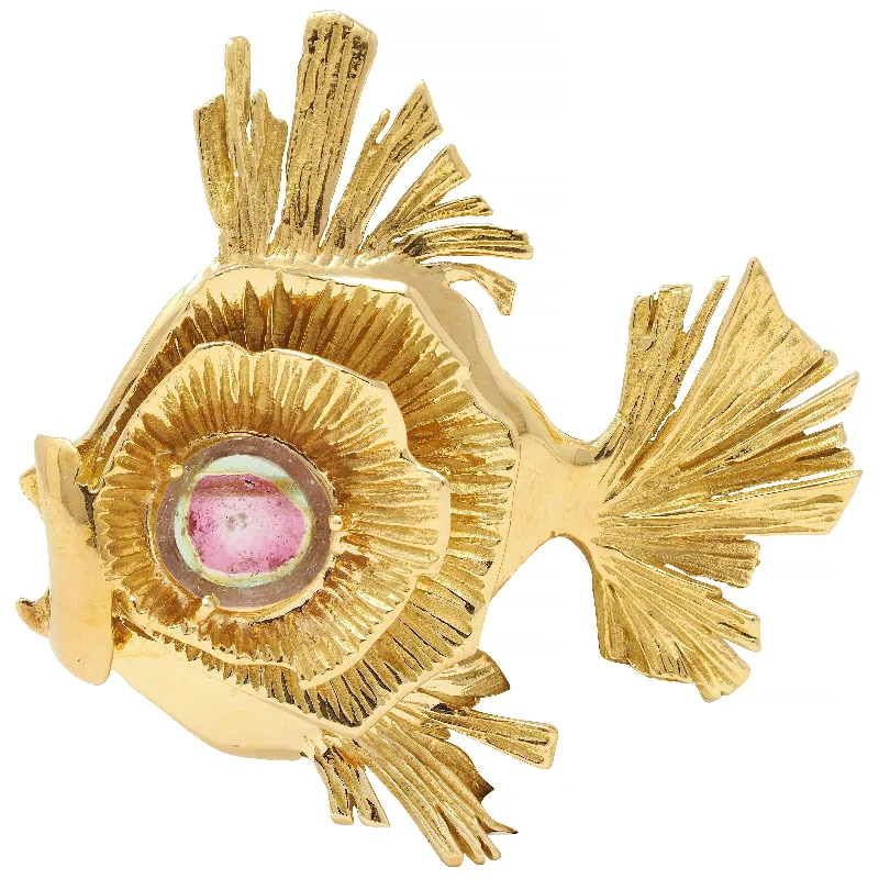 Gübelin 1960s Watermelon Tourmaline 18 Karat Yellow Gold Vintage Fish Brooch