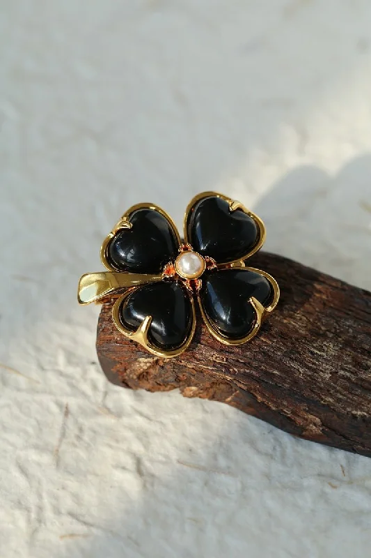 Lucky Clover Black Agate Brooch